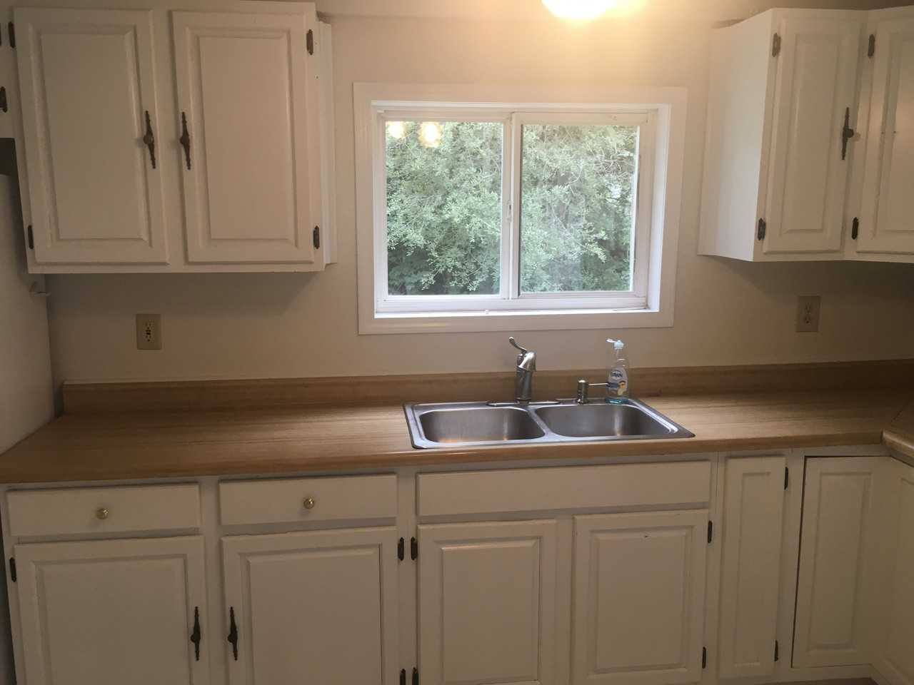 2711 Main St #2 - Photo 3 of 10