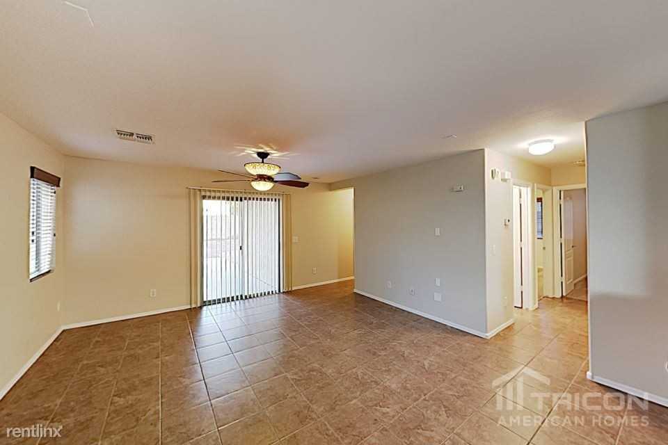 1602 E Bradstock Way - Photo 3 of 15