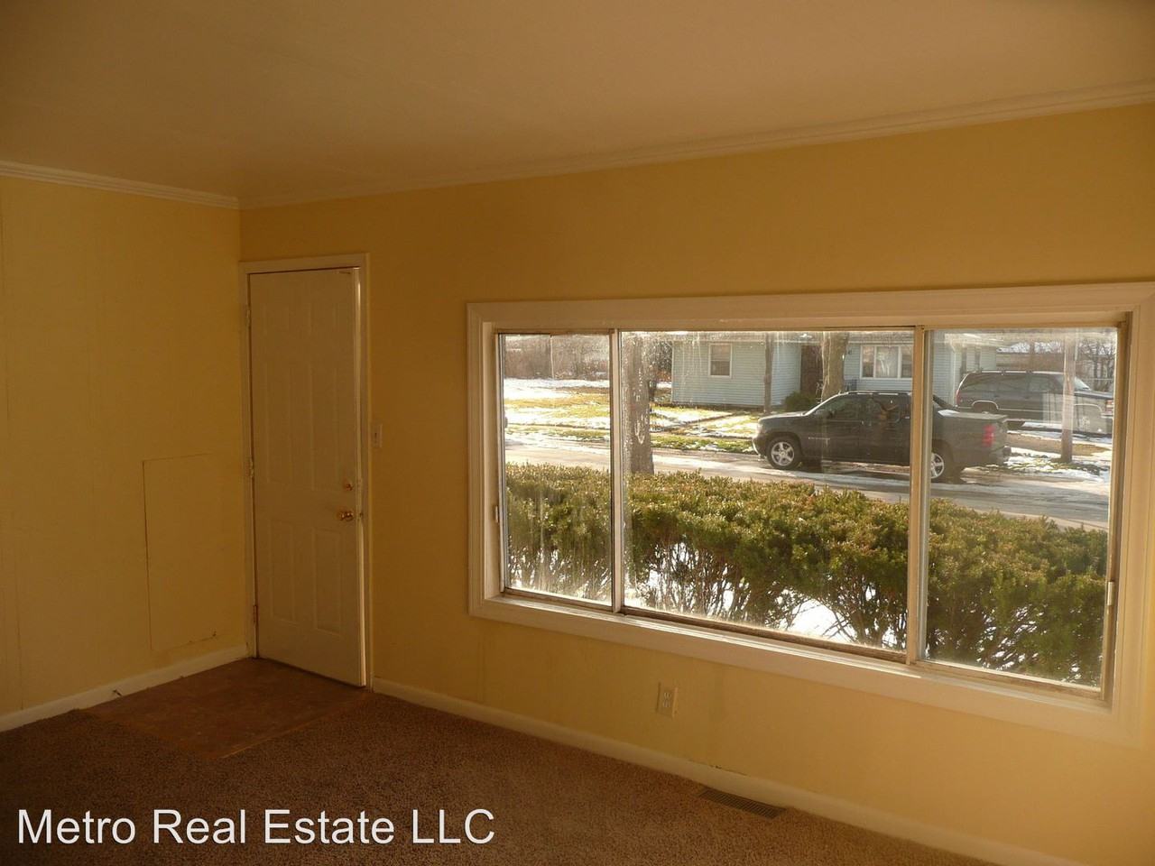 3507 Central Dr - Photo 2 of 6