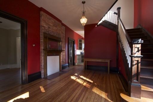 172 S French Broad Ave - Photo 2 of 8