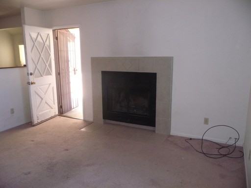 675 Delgada Ave - Photo 3 of 11