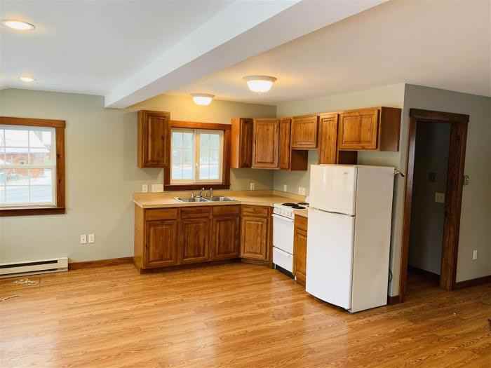 371 Scenic View Drive - Photo 2 of 16