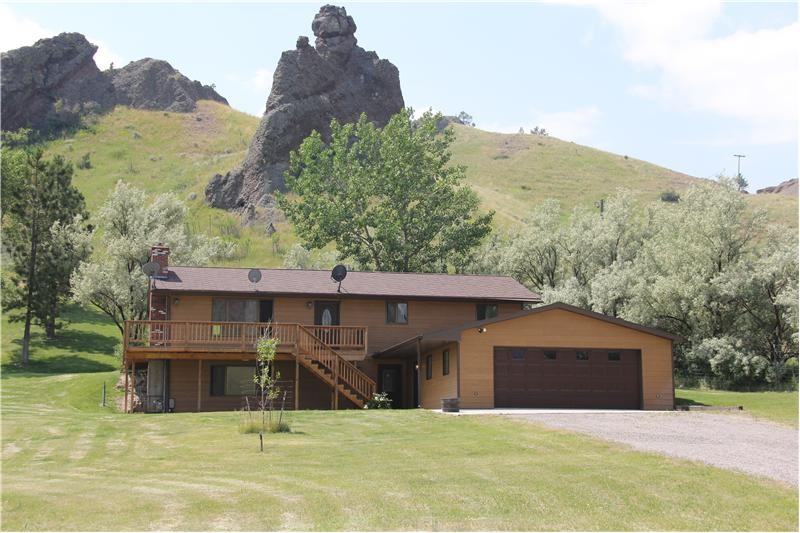 2432 Old US Hwy 91 - Photo 2 of 14