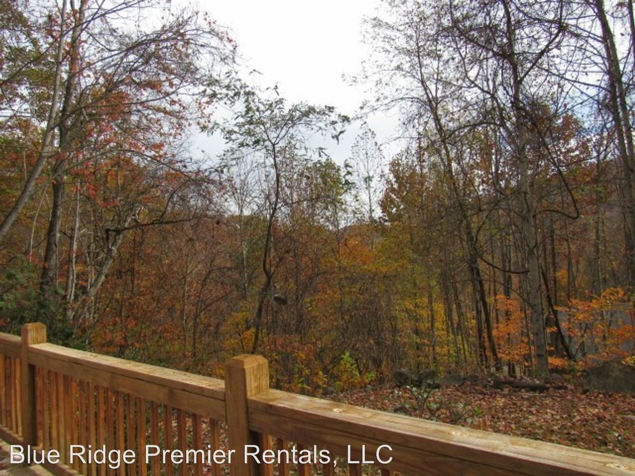 202 Paseos Drive - Photo 3 of 17