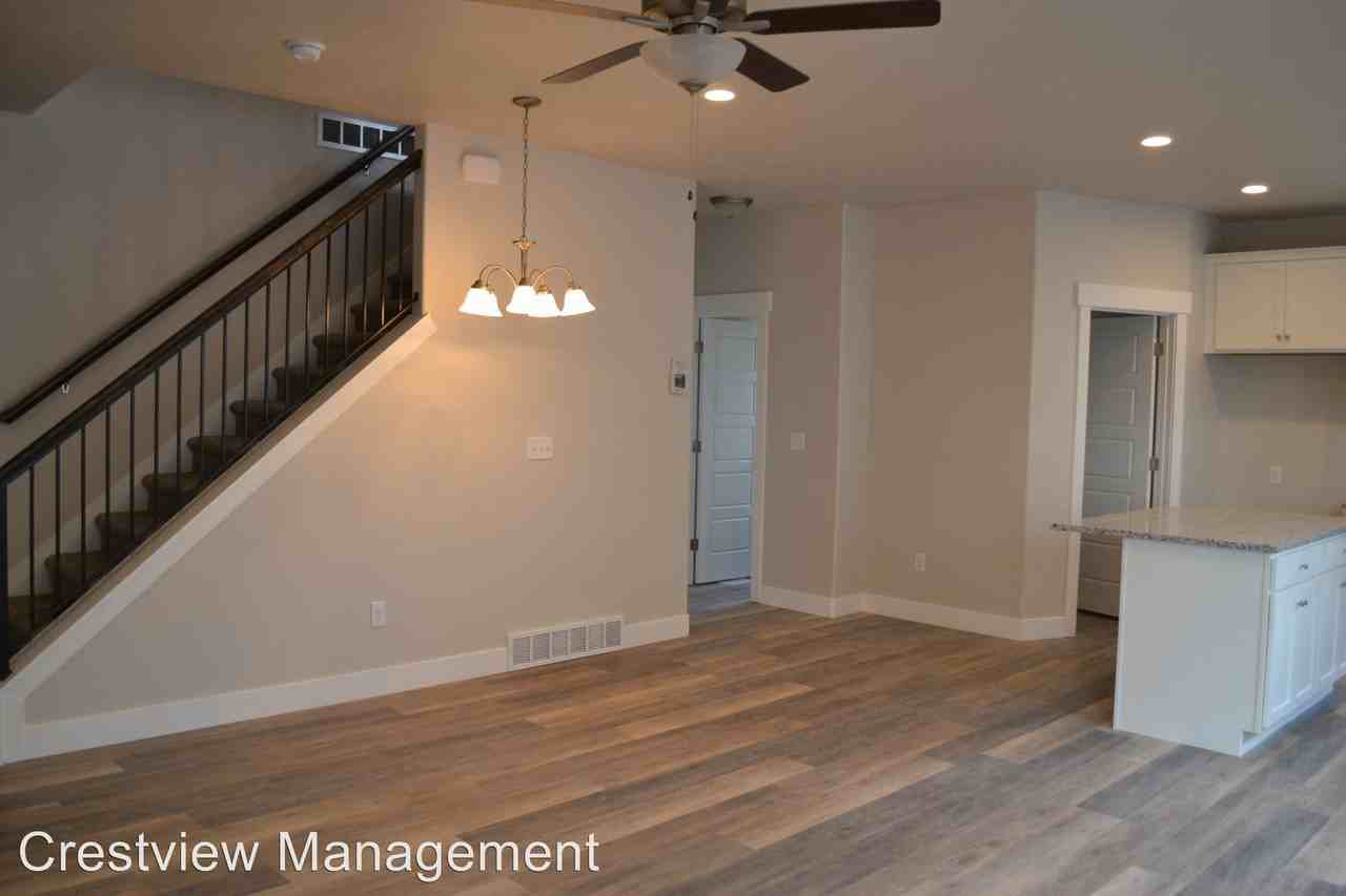 428 W Mcclellan Ct #6 - Photo 3 of 20