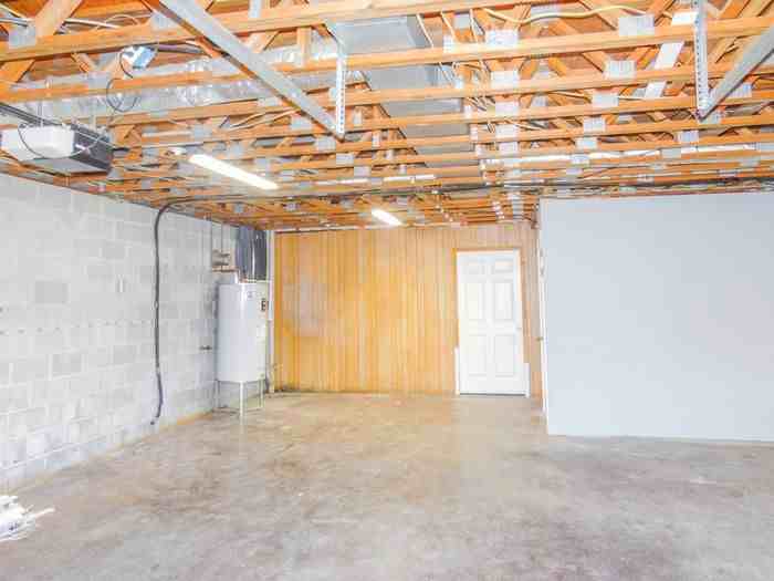 396 Beaver Road - Photo 2 of 32