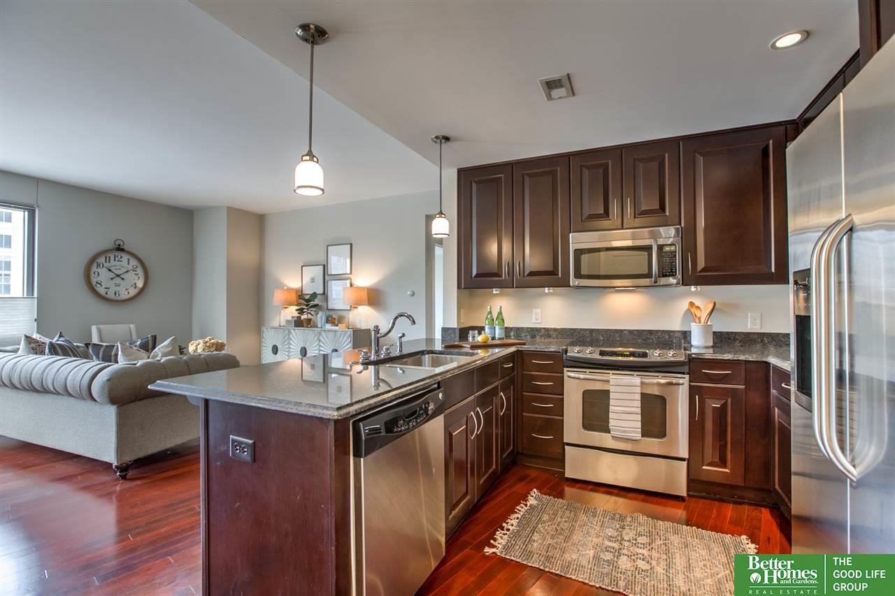 200 S 31st Avenue 4615 - Photo 3 of 25