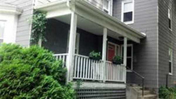 40 Whitehall Unit 2 - Photo 3 of 10