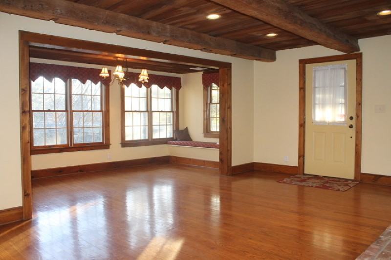 79 Plainfield Rd - Photo 2 of 11