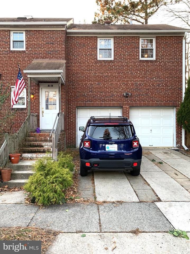 21 E Pine Street Unit B - Photo 2 of 10