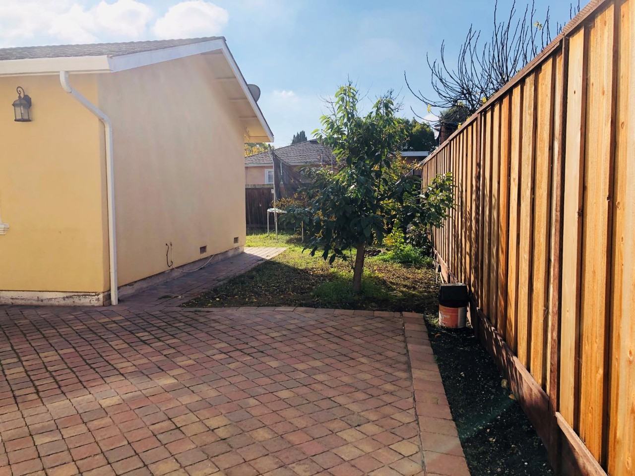 2430 Spring St - Photo 2 of 12