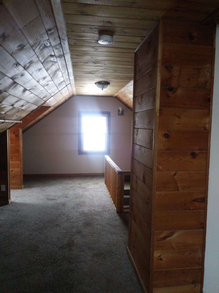 109 Gordon Road - Photo 3 of 13