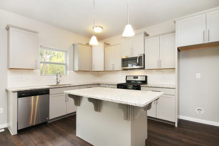 687 Painted Rock Dr. - Photo 3 of 24