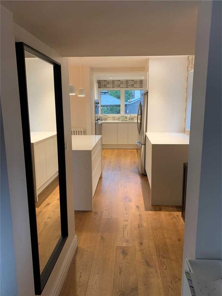 225 Jane Street - Photo 3 of 8