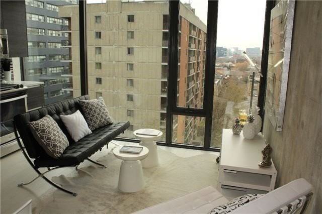 111 Bathurst Street #706