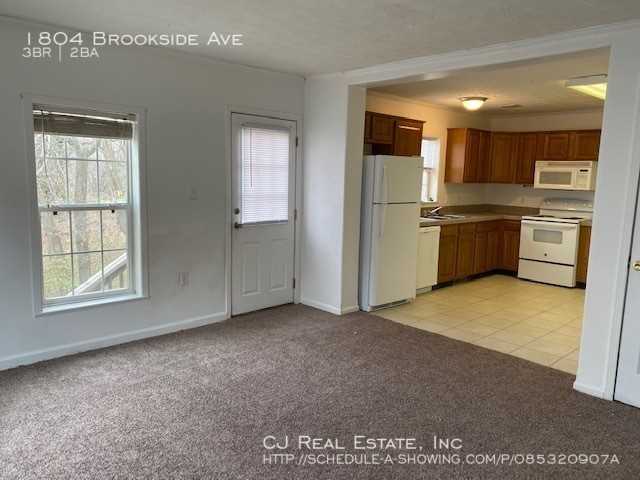 1804 Brookside Ave - Photo 2 of 7