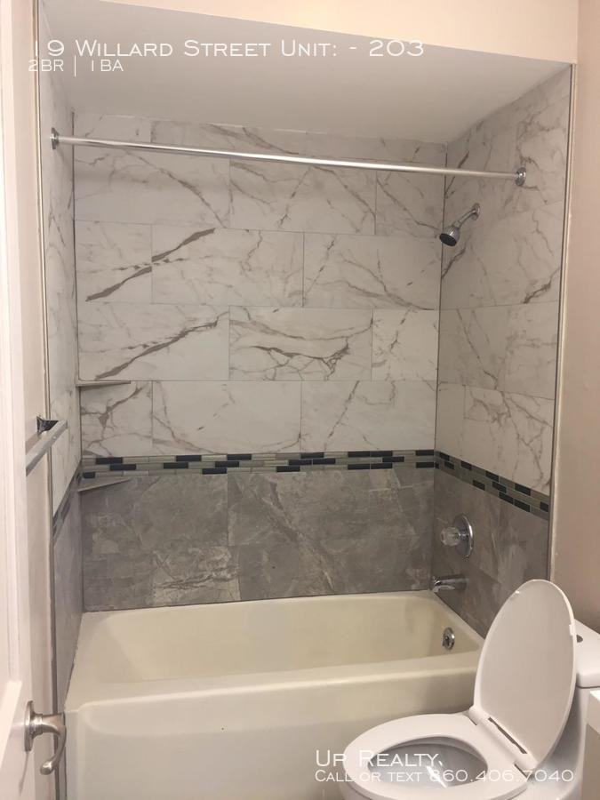 19 Willard St #203