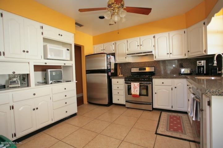 2738 Hendricks Ave - Photo 2 of 20