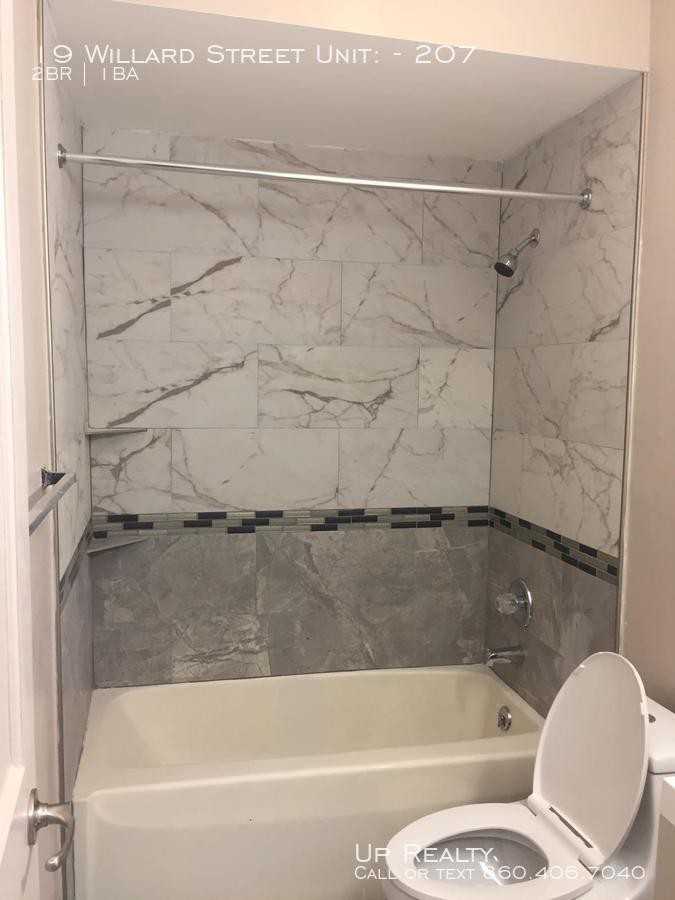19 Willard St #207