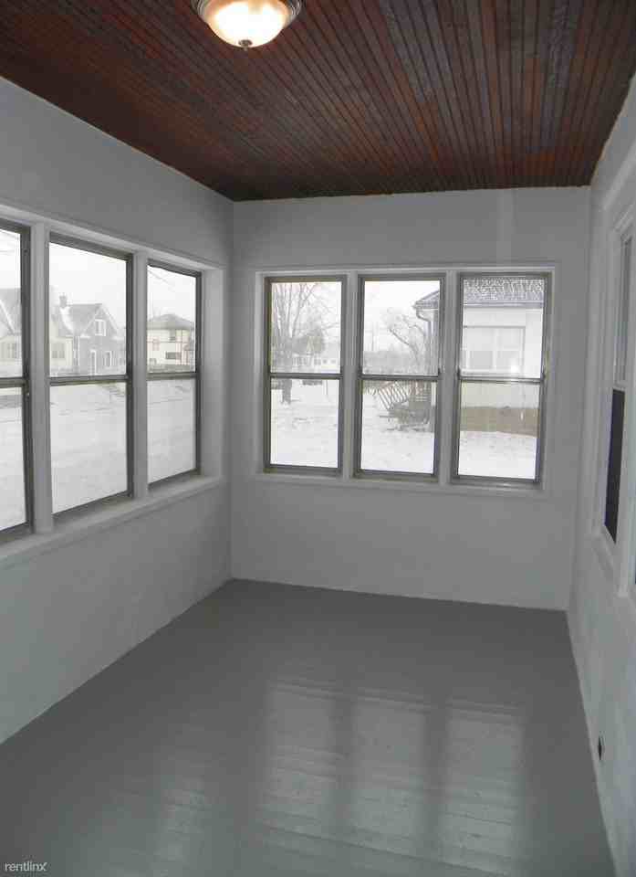 3547 Girard Avenue N - Photo 2 of 10