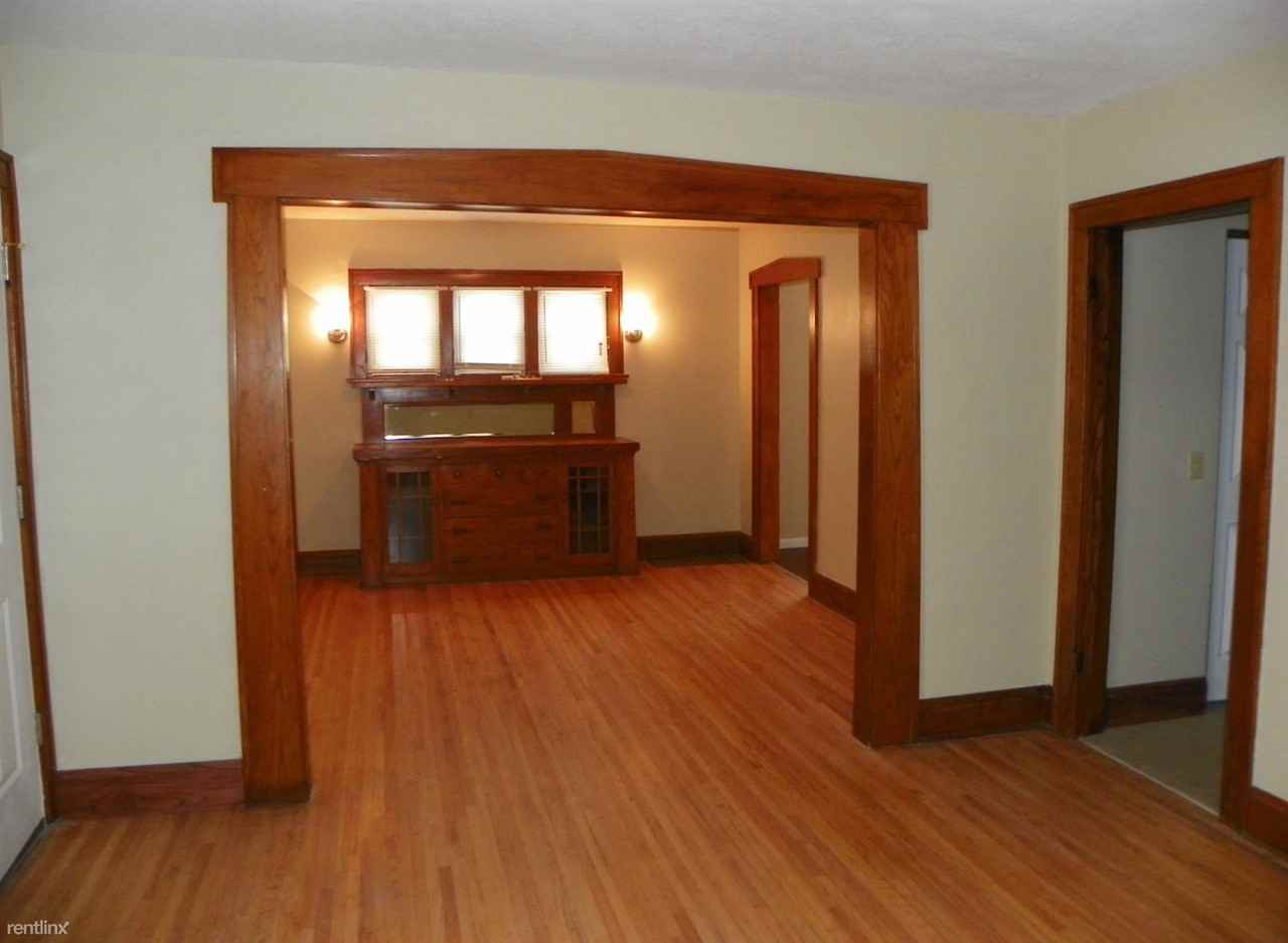 3547 Girard Avenue N - Photo 3 of 10