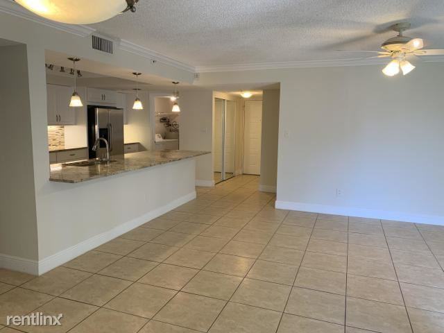 820 Lavers Cir - Photo 3 of 25