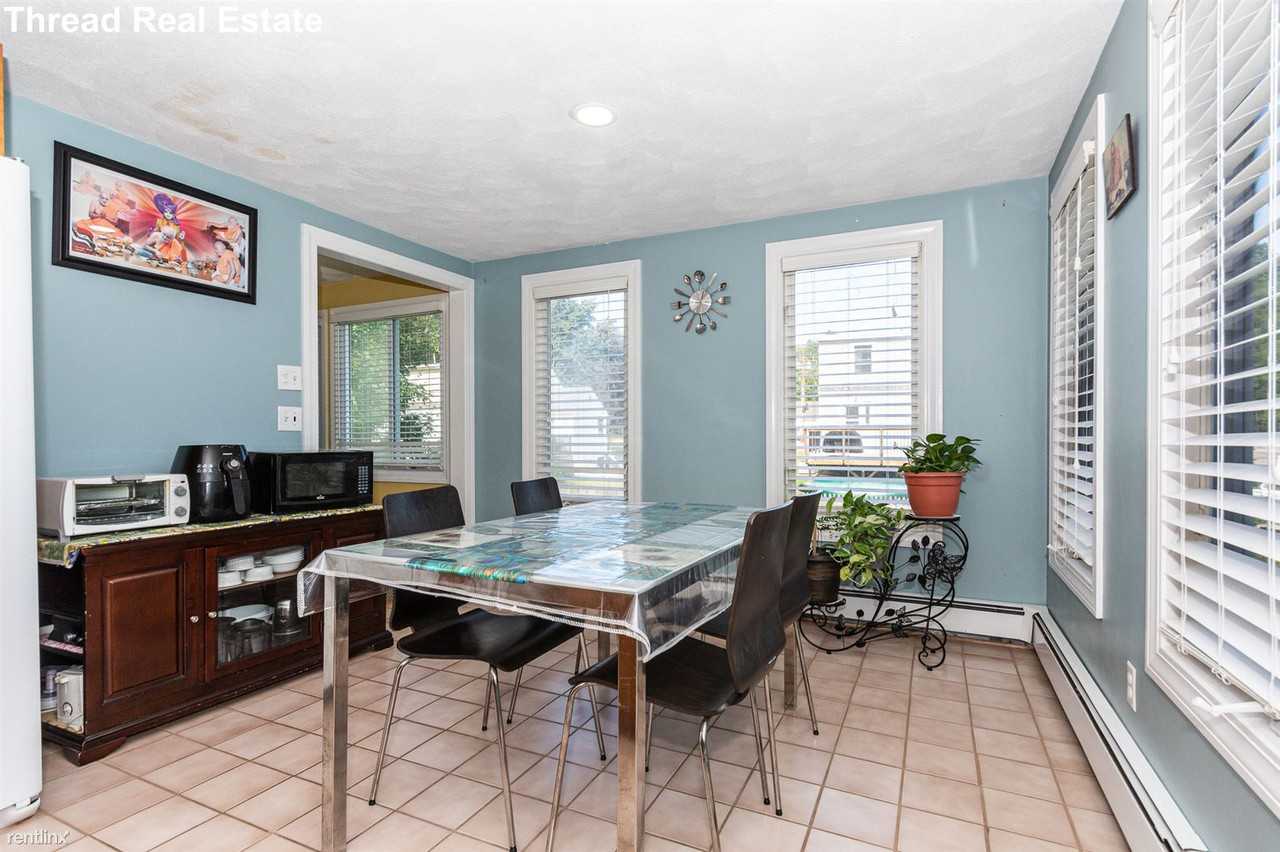 5 Leon St - Photo 3 of 10