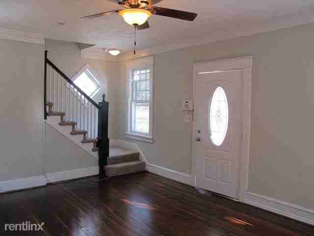 40 E 32nd St - Photo 2 of 8