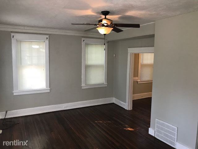 40 E 32nd St - Photo 3 of 8