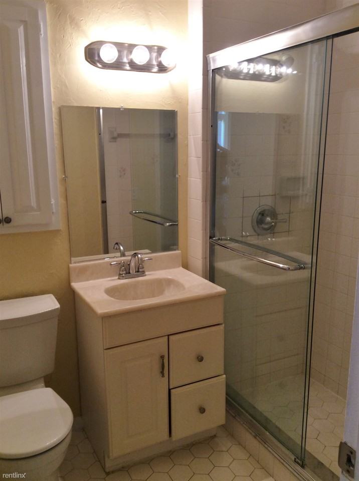 4380 Deleon Street - Photo 2 of 16