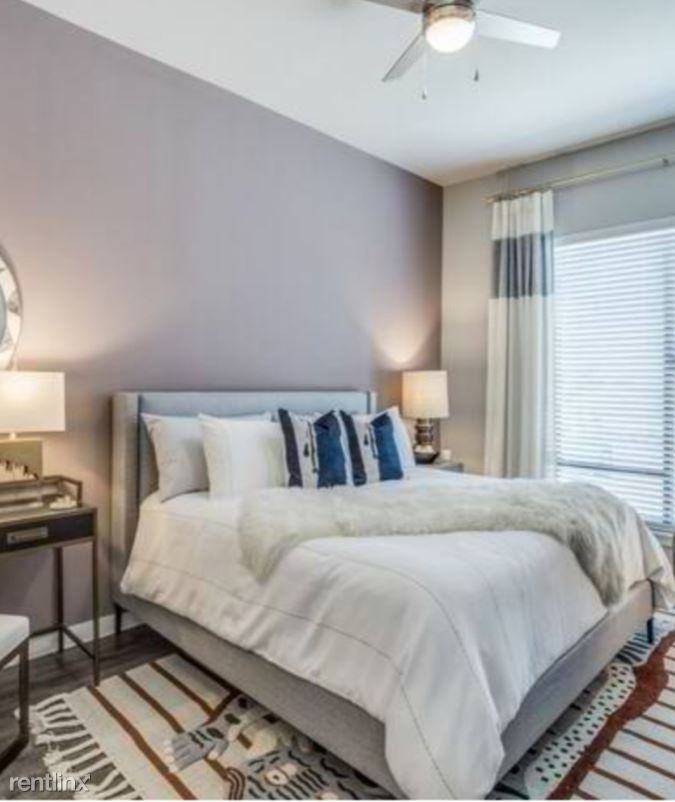 8055 Windrose Ave - Photo 2 of 4