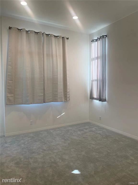 117 Henson - Photo 2 of 10