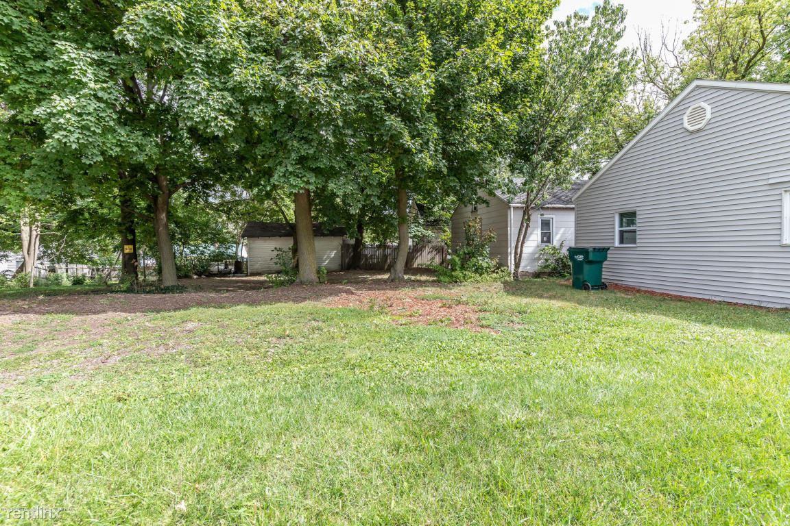 1406 N Martin Luther King Jr Blvd - Photo 3 of 28
