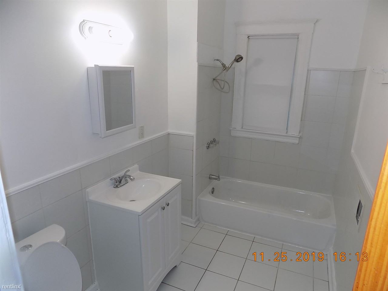 2331 Caniff St - Photo 3 of 15