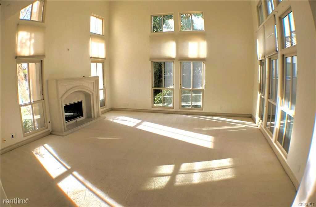 3907 Peartree Pl - Photo 3 of 10