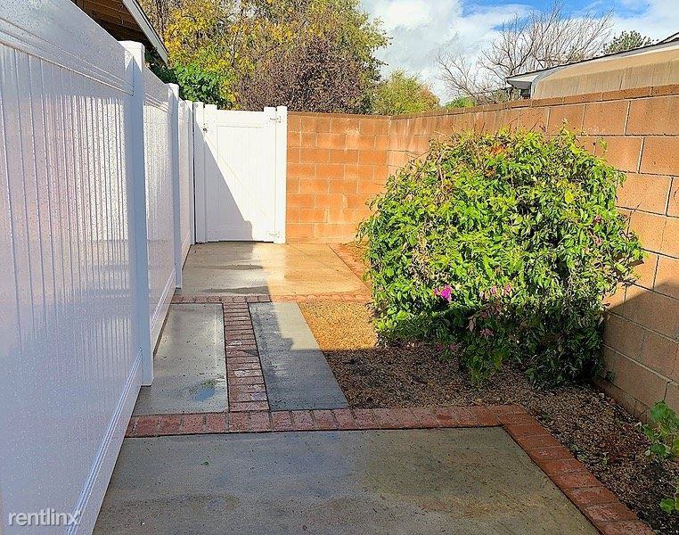 16640 Los Alimos Street - Photo 2 of 13