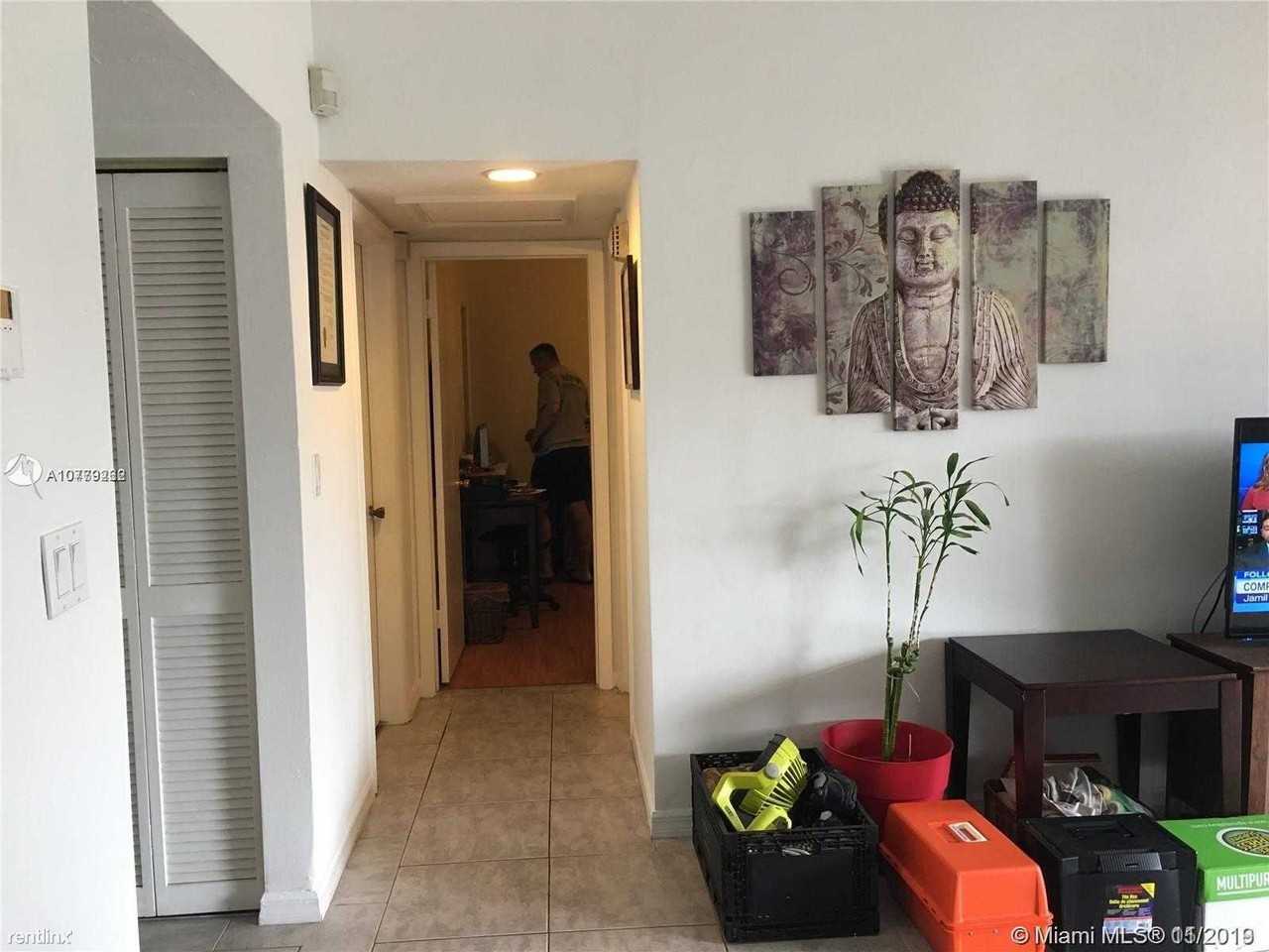 11215 Sw 125th Ct - Photo 2 of 10