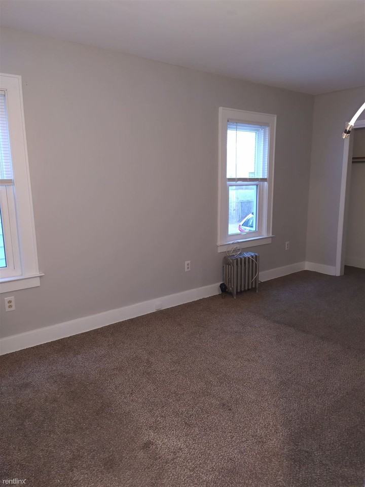 232 4th St - Photo 2 of 10