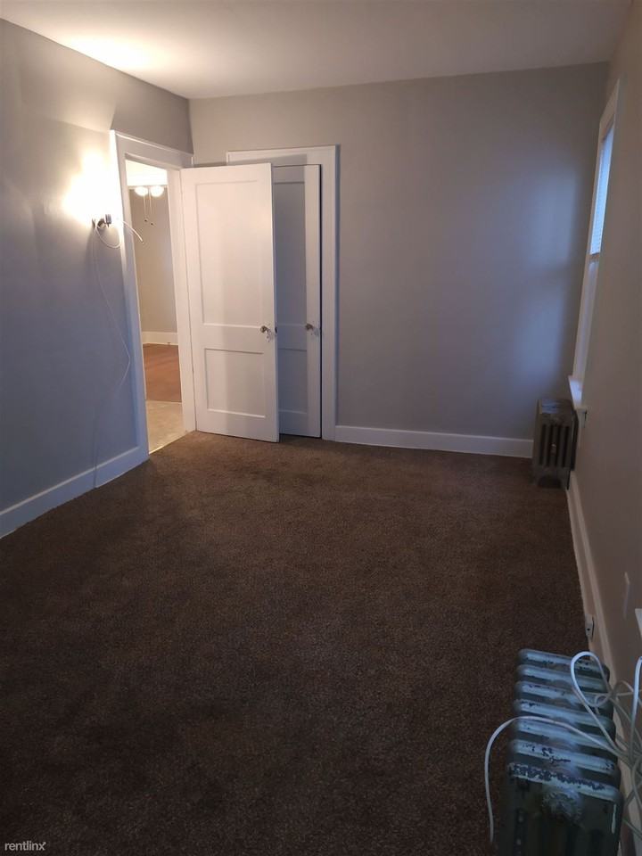 232 4th St - Photo 3 of 10