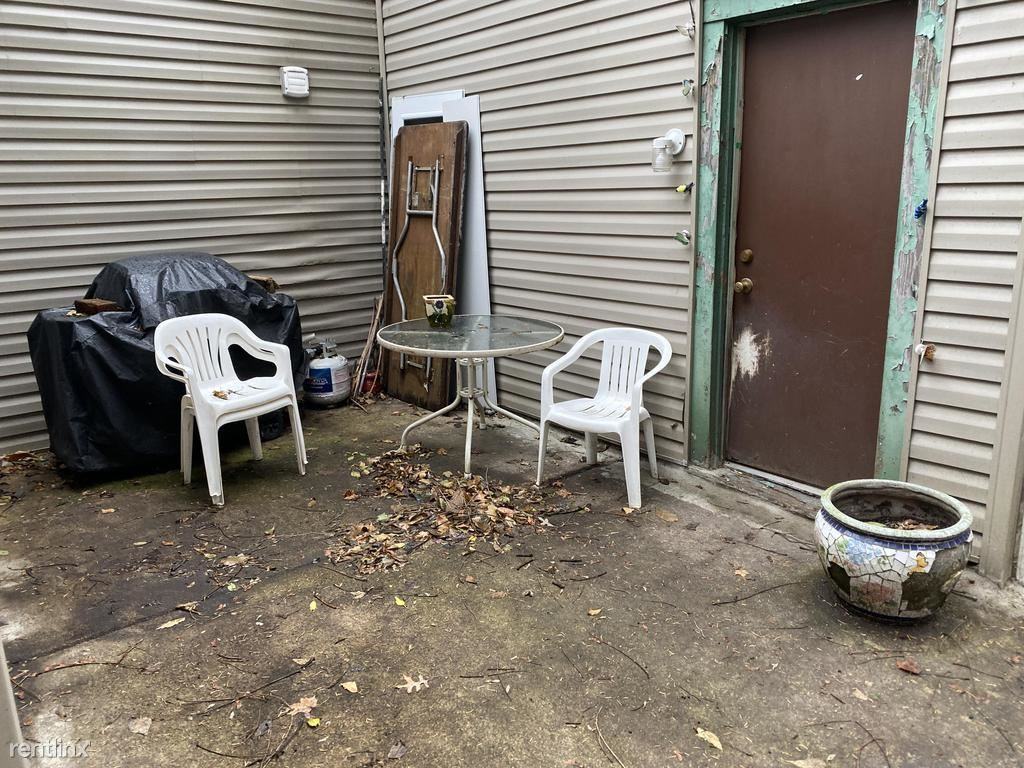 1713 Walz St - Photo 2 of 6