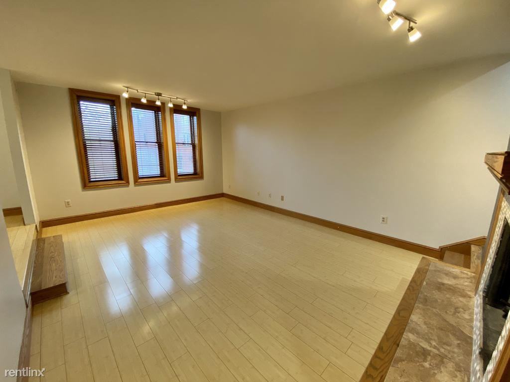 834 Beech Ave #4 - Photo 3 of 16