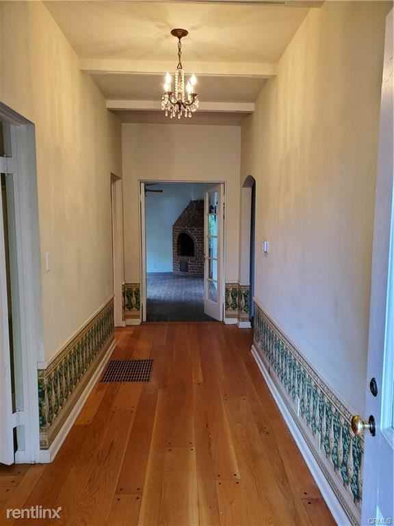 3554 Yorkshire Rd - Photo 3 of 11