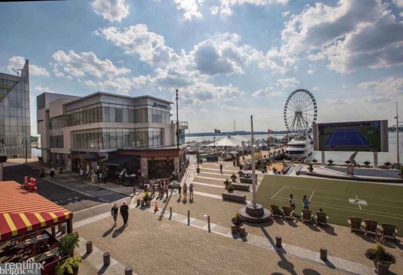 582 Wilson Bridge Dr D2 - Photo 2 of 25