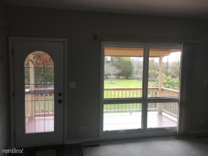 1110 Bay Rd. A - Photo 3 of 11