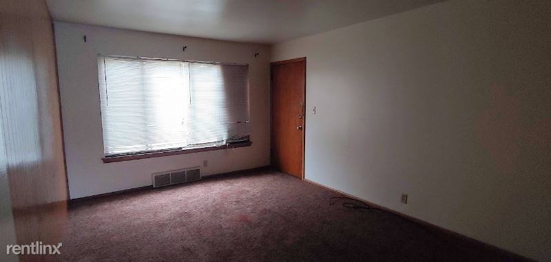 8511 W Mill St 2 - Photo 3 of 13