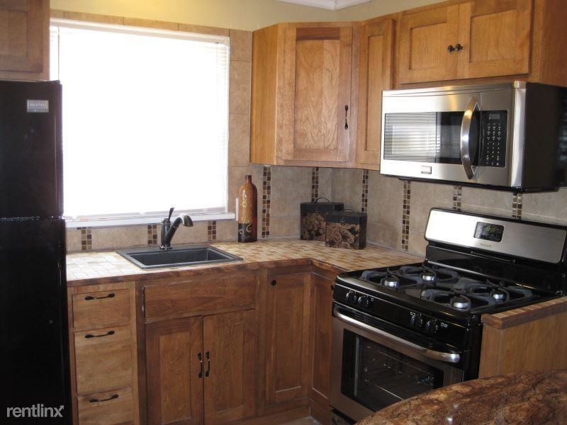 3320 California St - Photo 3 of 4