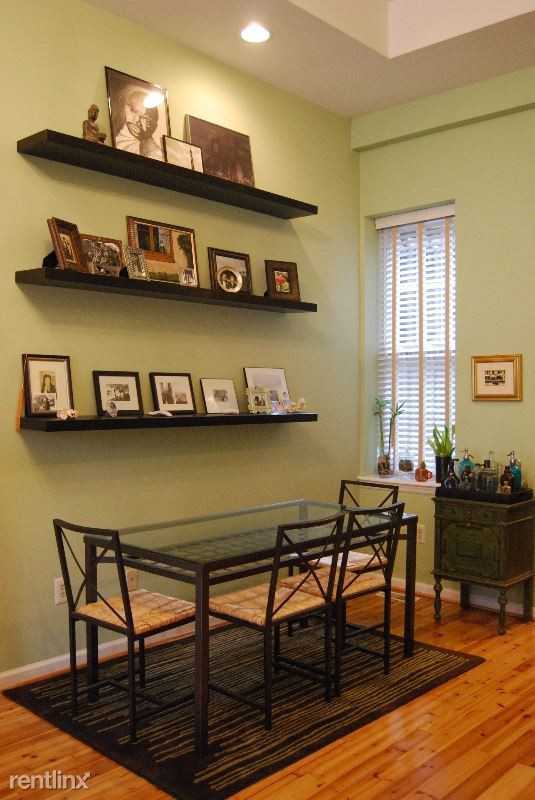 1523 Green St - Photo 2 of 11