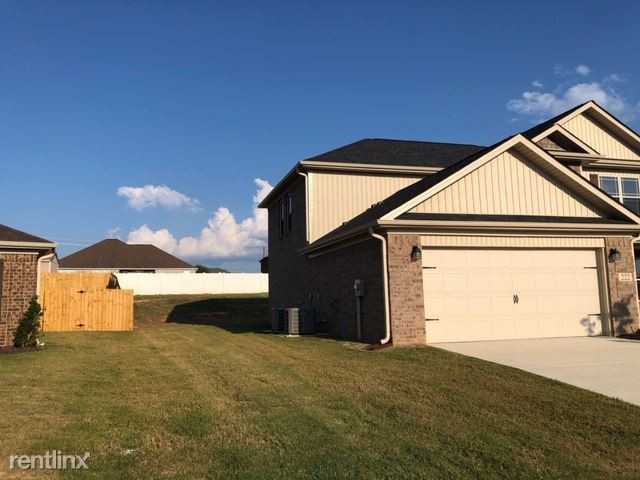 222 Maggie Mance Ln - Photo 3 of 14