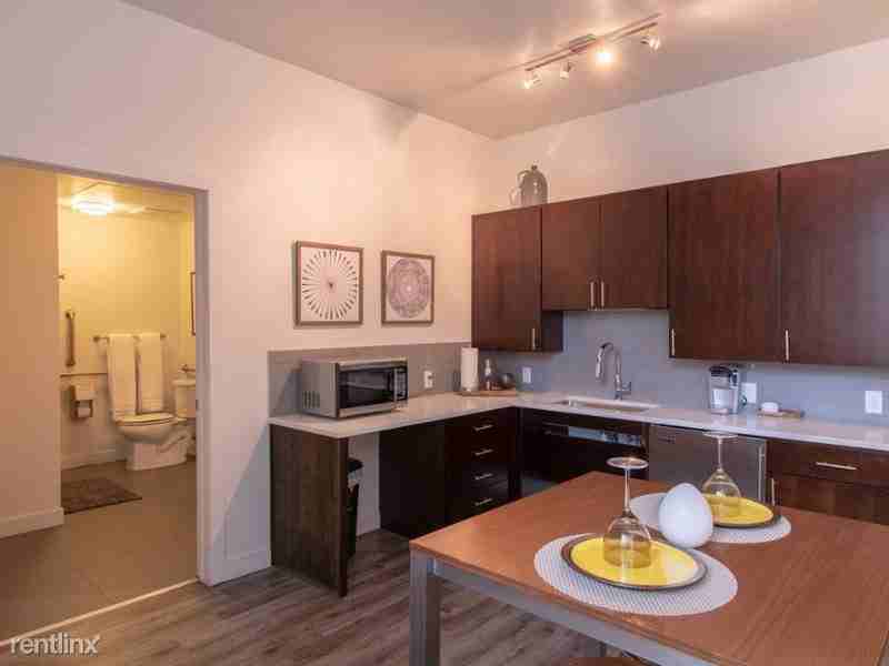 2191 E 11th Ave 7-712 - Photo 2 of 9