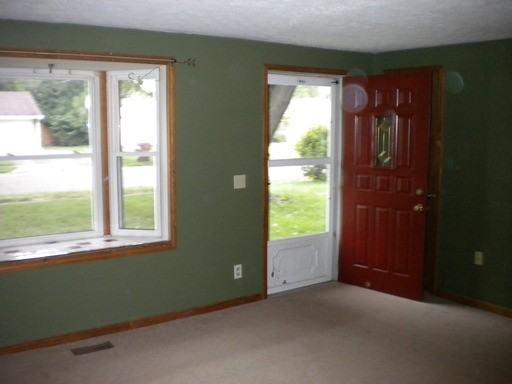 538 Glenapple Dr - Photo 2 of 5